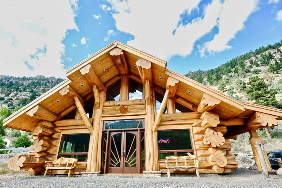 <a href=„https://logschmidt.com/portfolio-dumont-house/">Dumont House - Full Scribe</a>