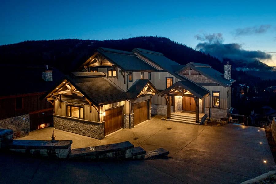 <a href=„https://logschmidt.com/portfolio-lottinville-house/">Lottinville House - Timber Frame</a>